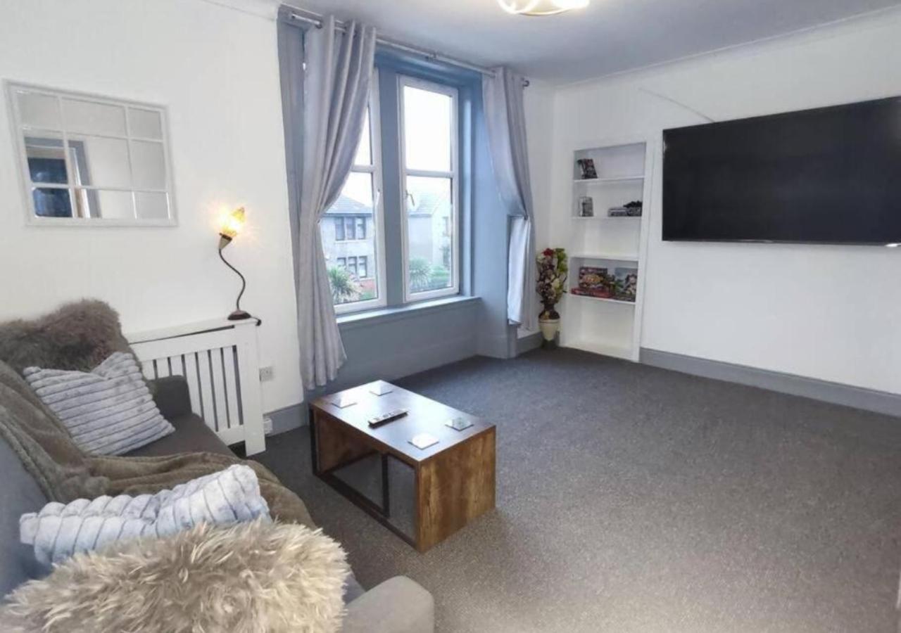Dundee Football Stadium Apartment Extérieur photo