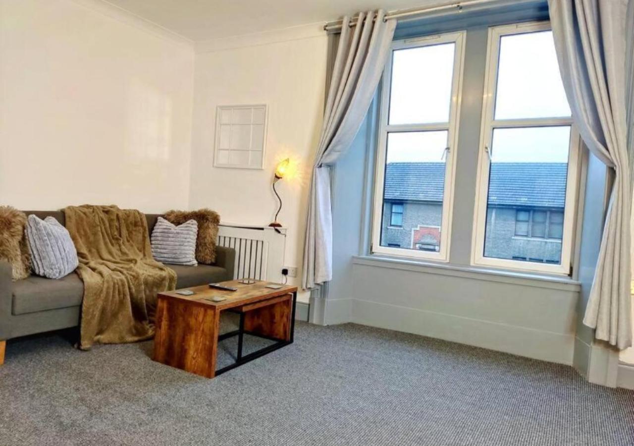 Dundee Football Stadium Apartment Extérieur photo